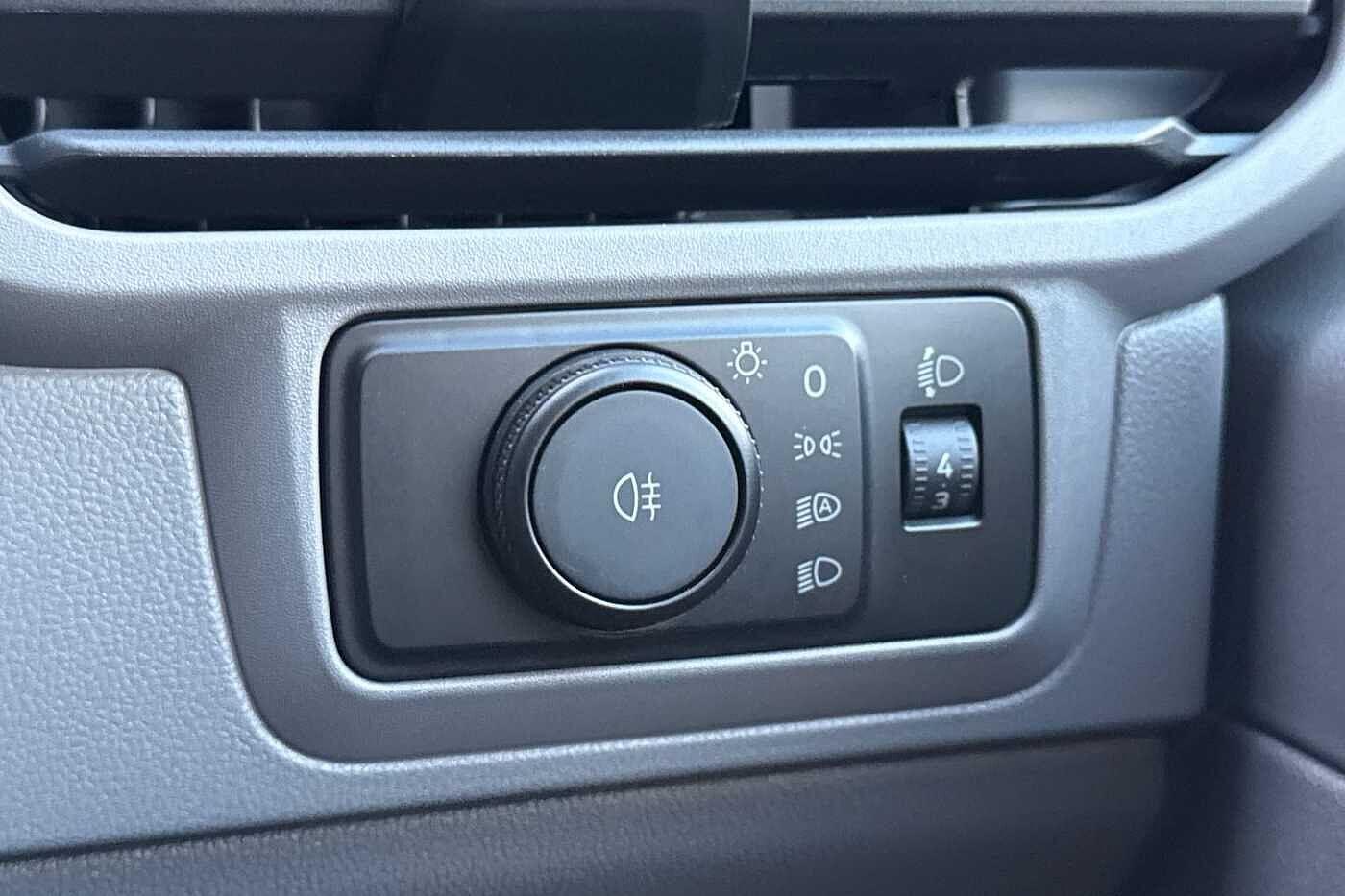 Used Volkswagen Transporter 2025 for sale - 76469289: Photo 28