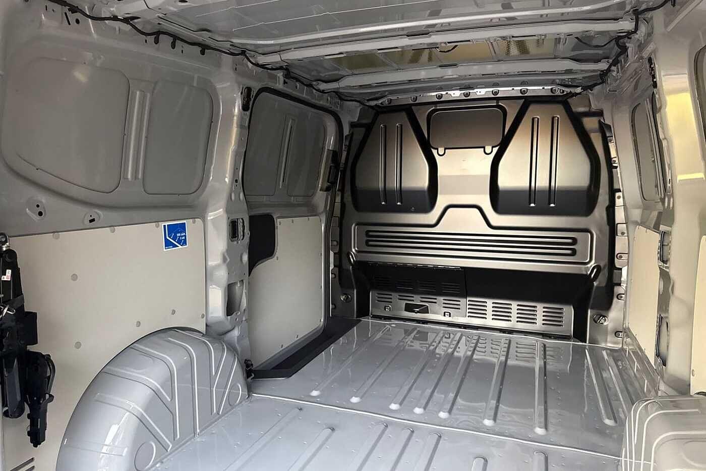 Used Volkswagen Transporter 2025 for sale - 76469289: Photo 39