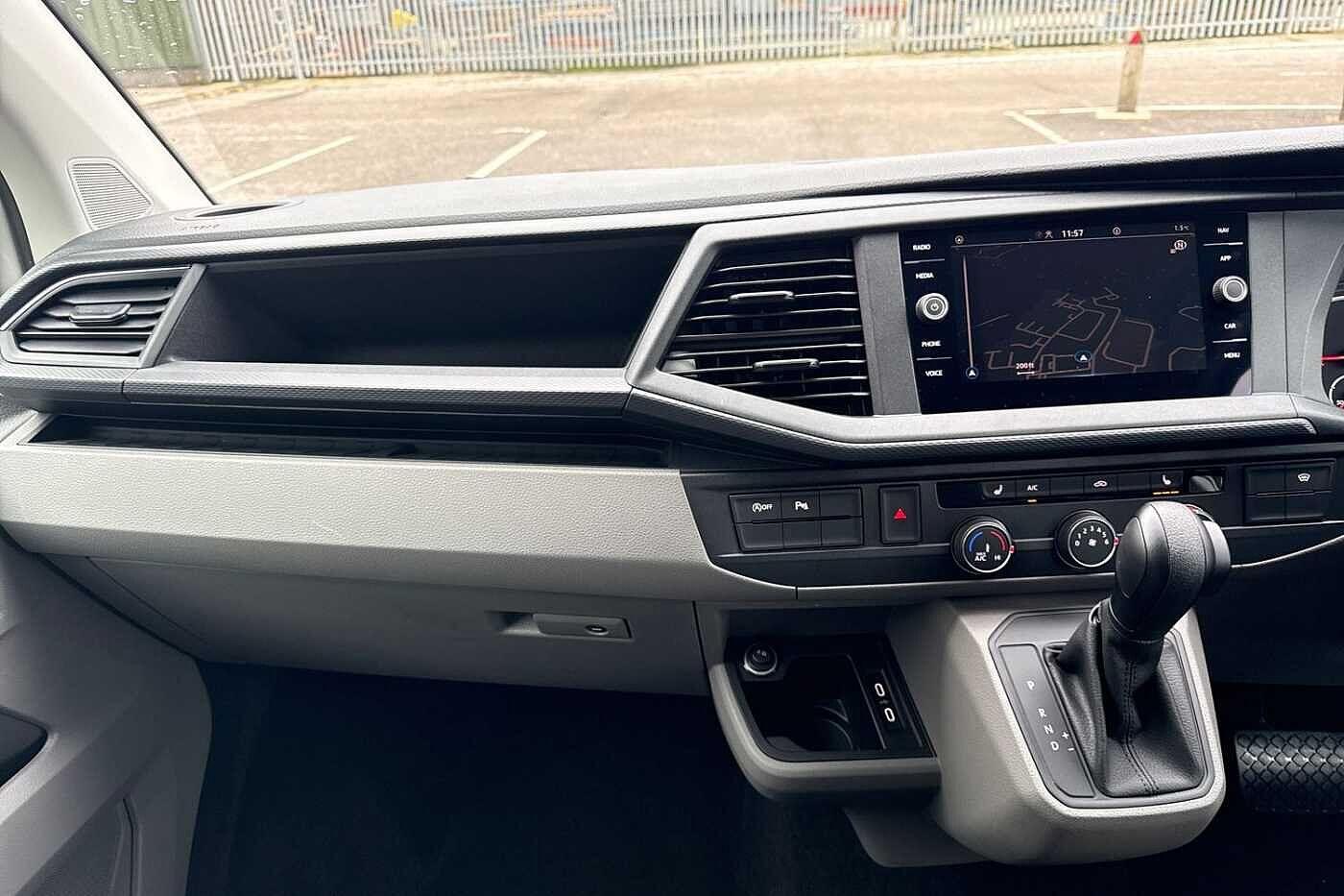 Used Volkswagen Transporter 2024 for sale - 77152627: Photo 15