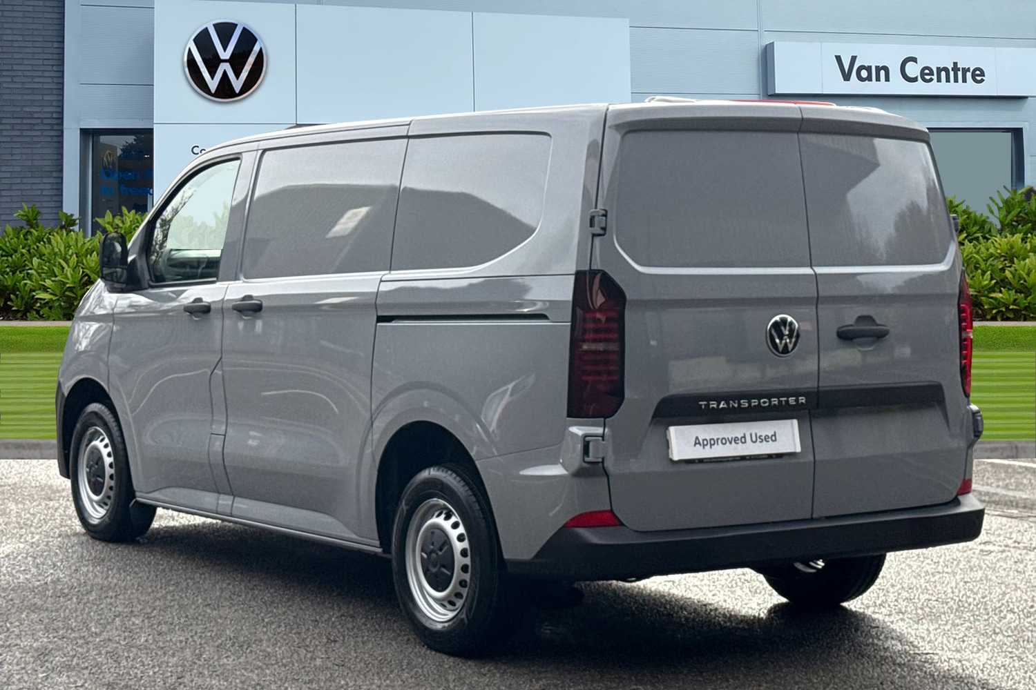 Used Volkswagen Transporter 2025 for sale - 76469305: Photo 2