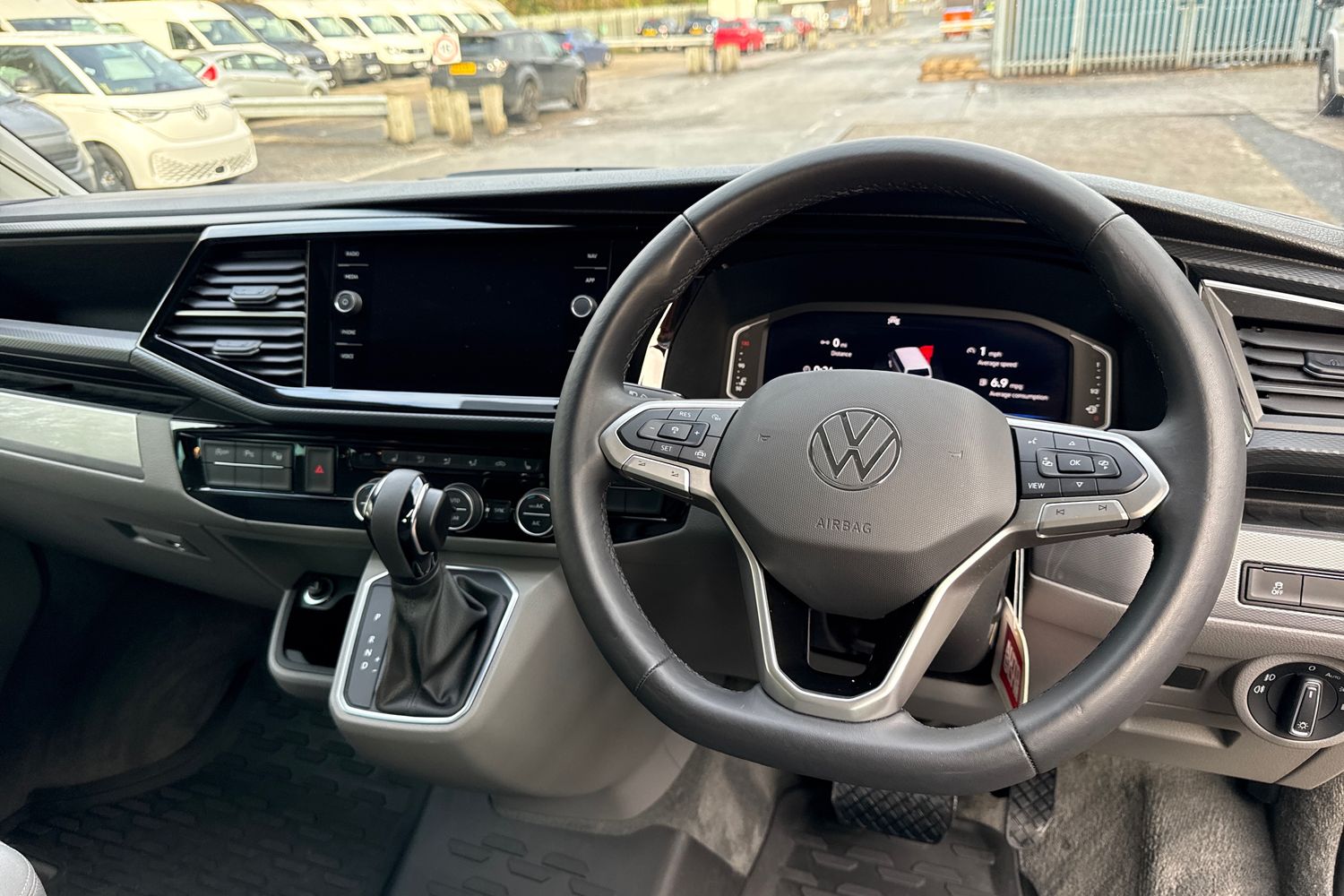 Used Volkswagen California 2024 for sale - 76758391: Photo 18