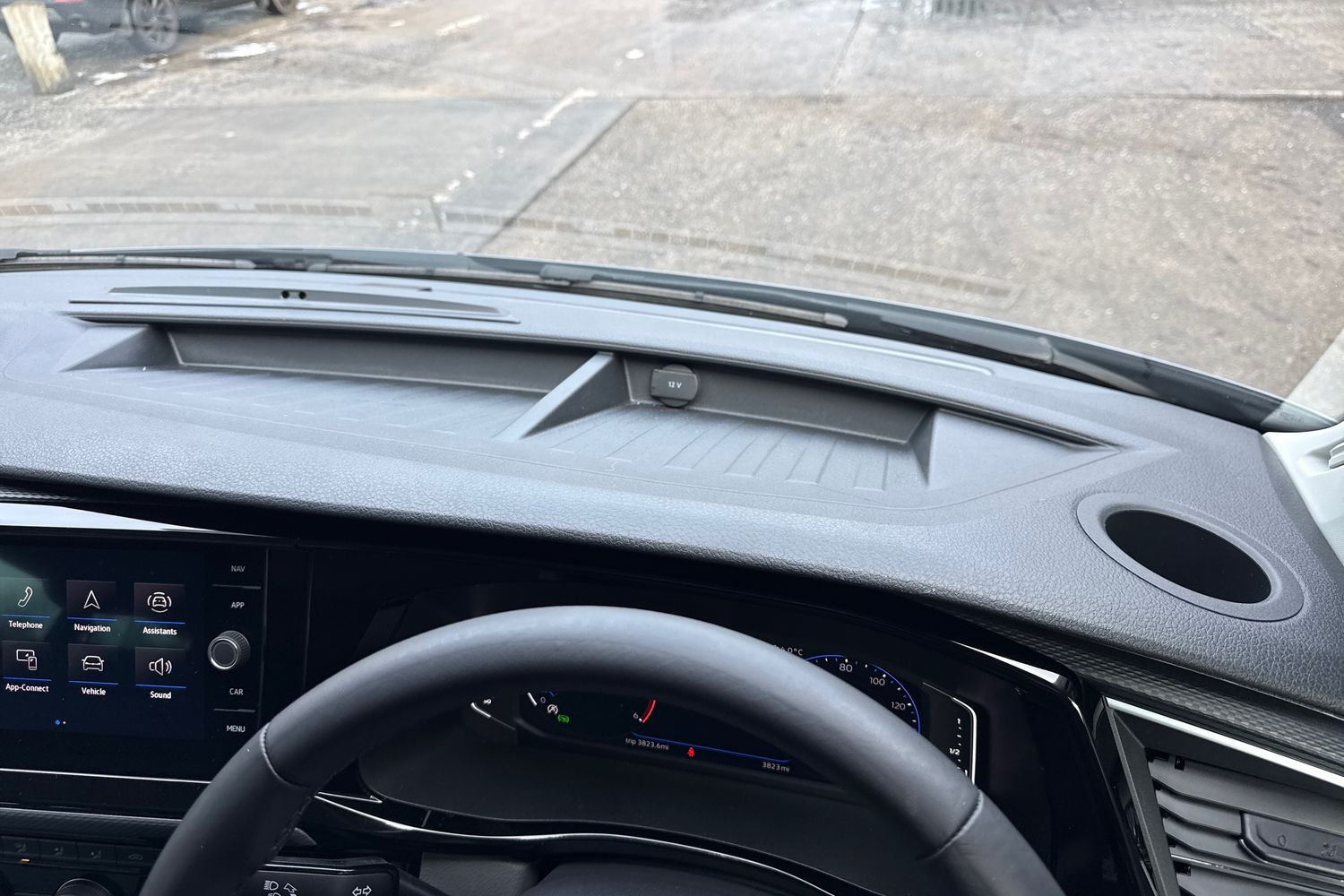 Used Volkswagen California 2024 for sale - 76758391: Photo 30