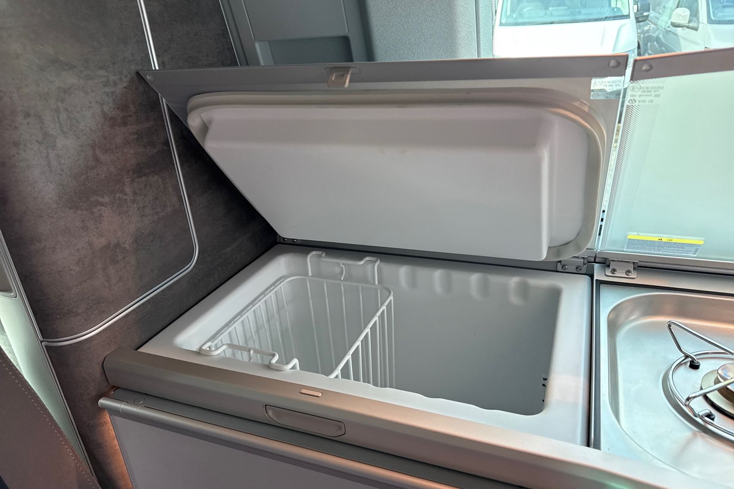 Used Volkswagen California 2024 for sale - 76758391: Photo 44