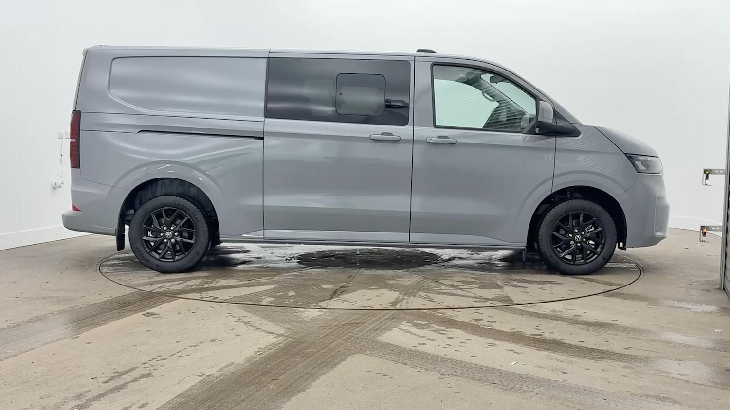 Used Volkswagen Transporter 2025 for sale - 78055936: Photo 16