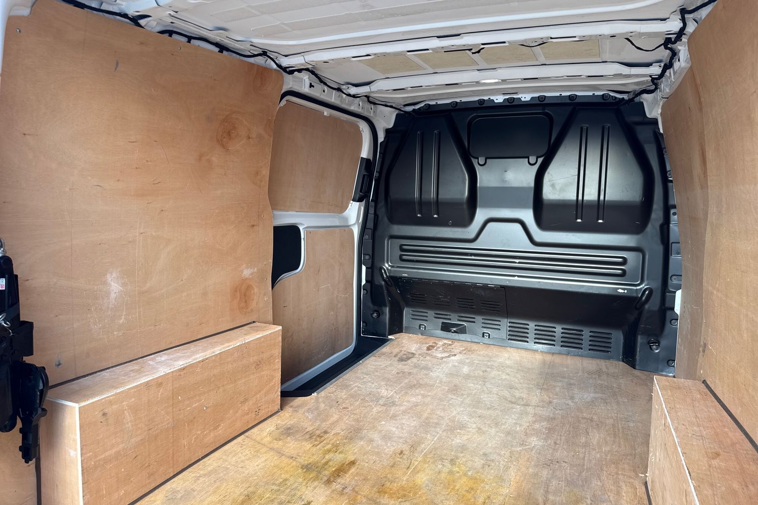 Used Volkswagen Transporter 2025 for sale - 77226561: Photo 37