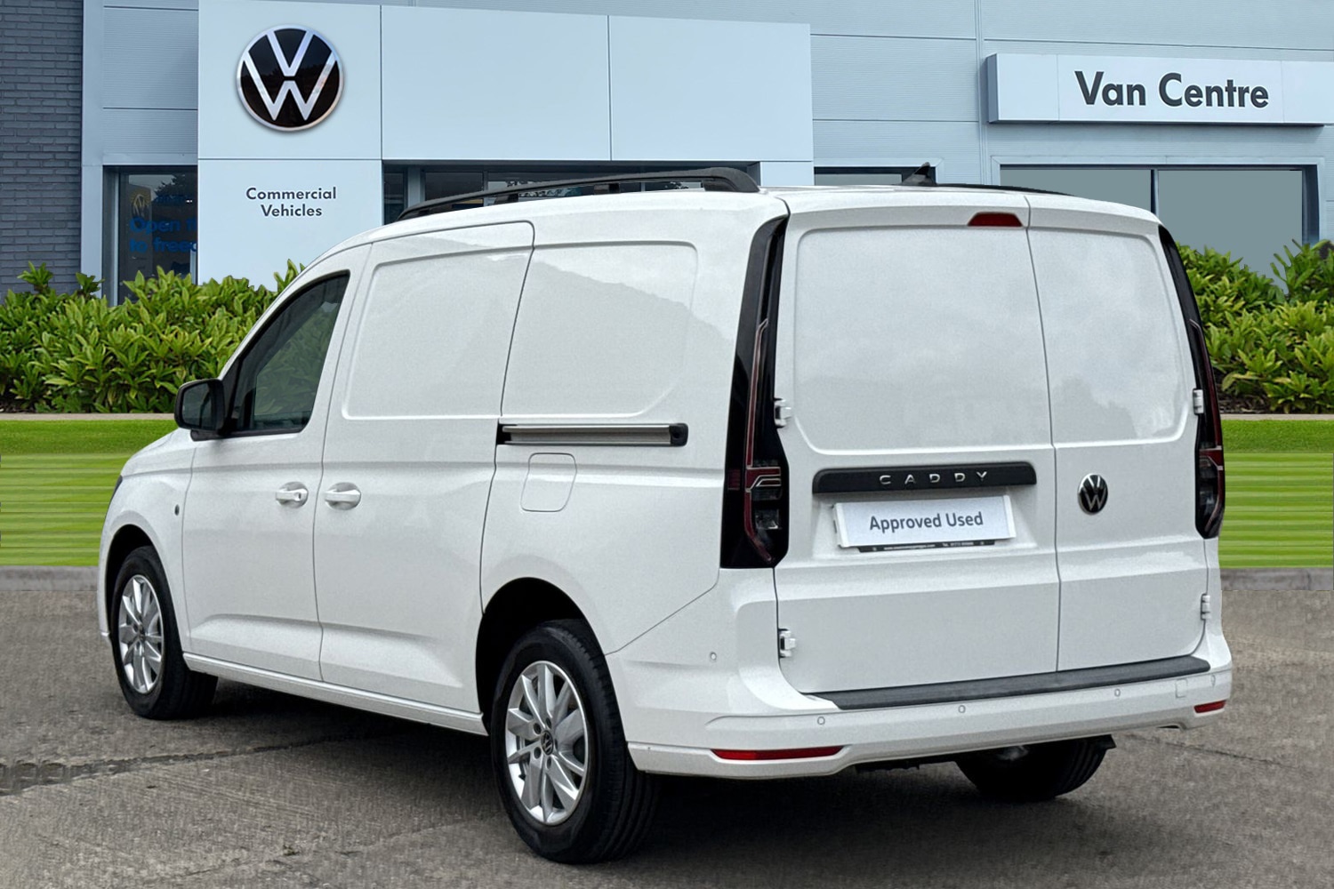 Used Volkswagen Caddy Maxi 2024 for sale - 76909463: Photo 2