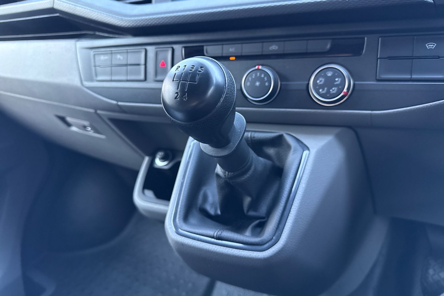 Used Volkswagen Transporter 2024 for sale - 76641838: Photo 22