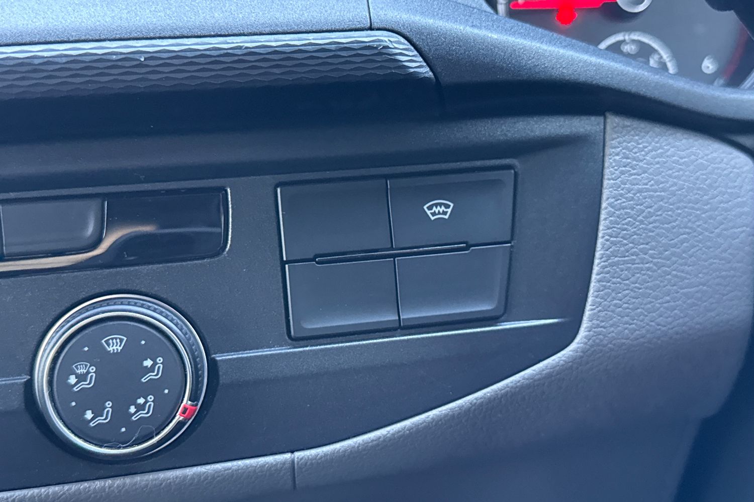 Used Volkswagen Transporter 2024 for sale - 76641838: Photo 34