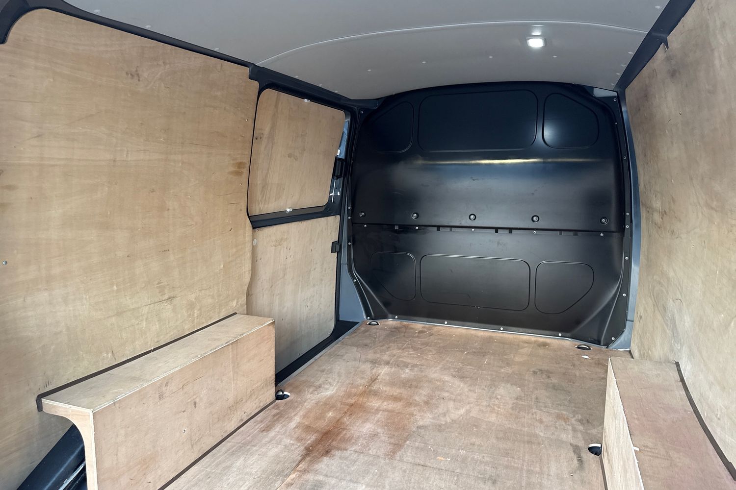 Used Volkswagen Transporter 2024 for sale - 76641838: Photo 40