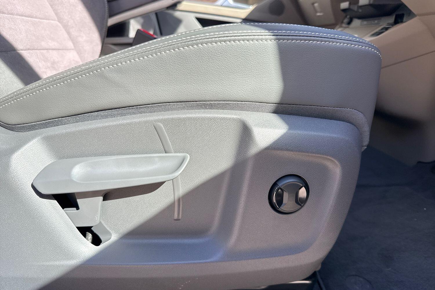 Used Volkswagen Multivan 2025 for sale - 78043480: Photo 24