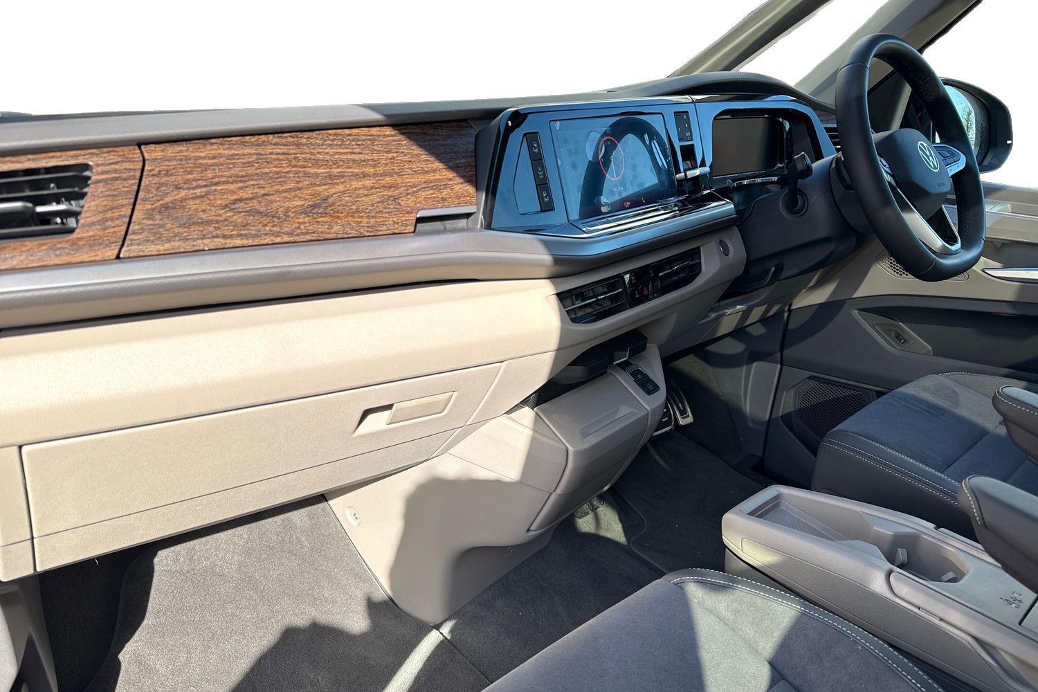 Used Volkswagen Multivan 2025 for sale - 78043480: Photo 8