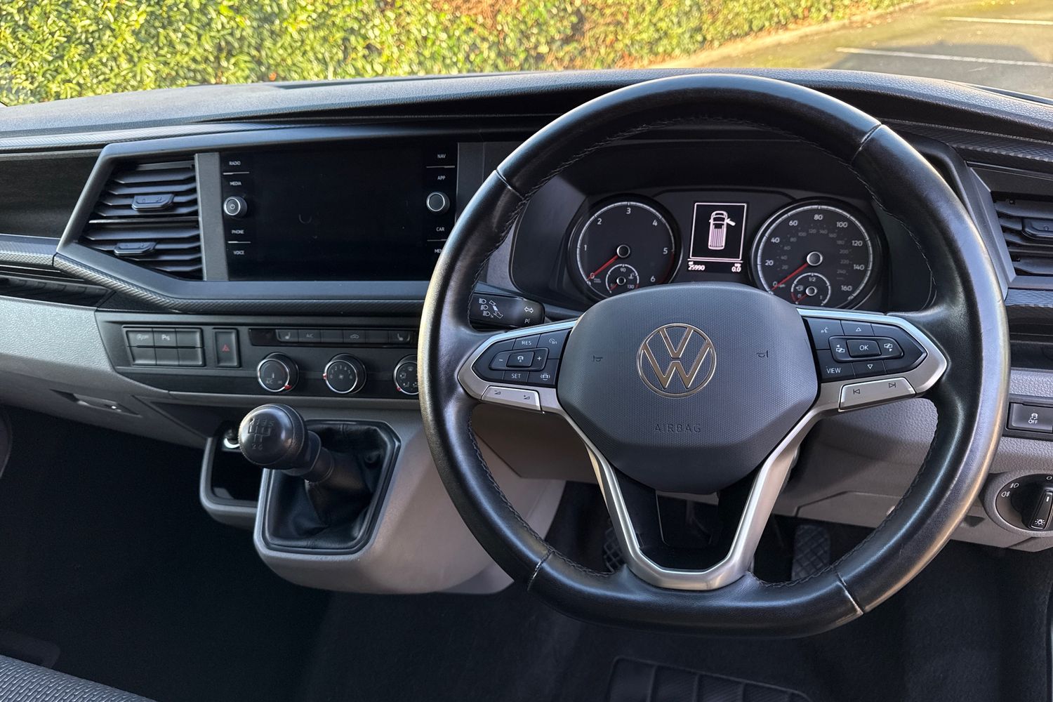 Used Volkswagen Transporter 2024 for sale - 77052196: Photo 18