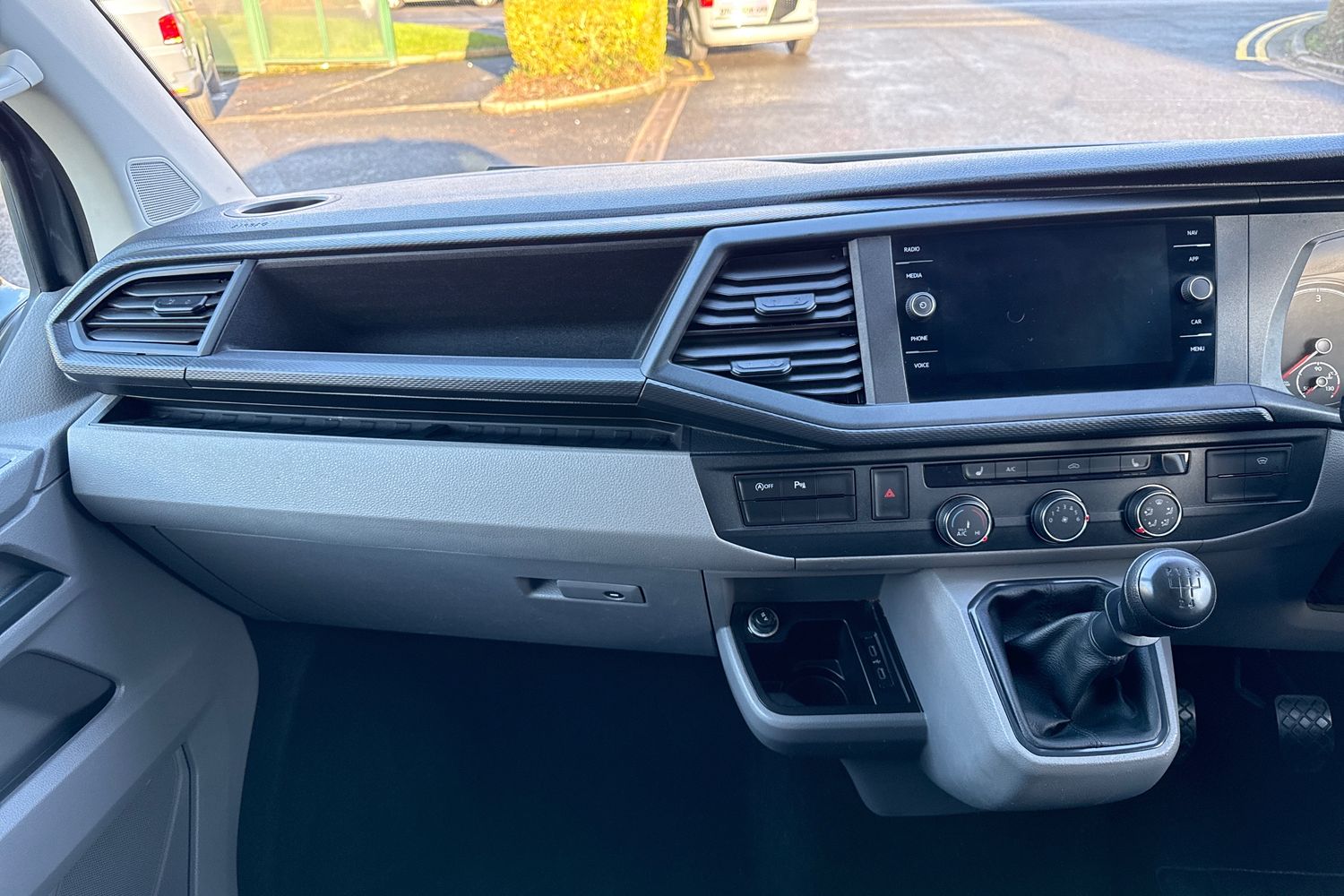 Used Volkswagen Transporter 2024 for sale - 77052196: Photo 20