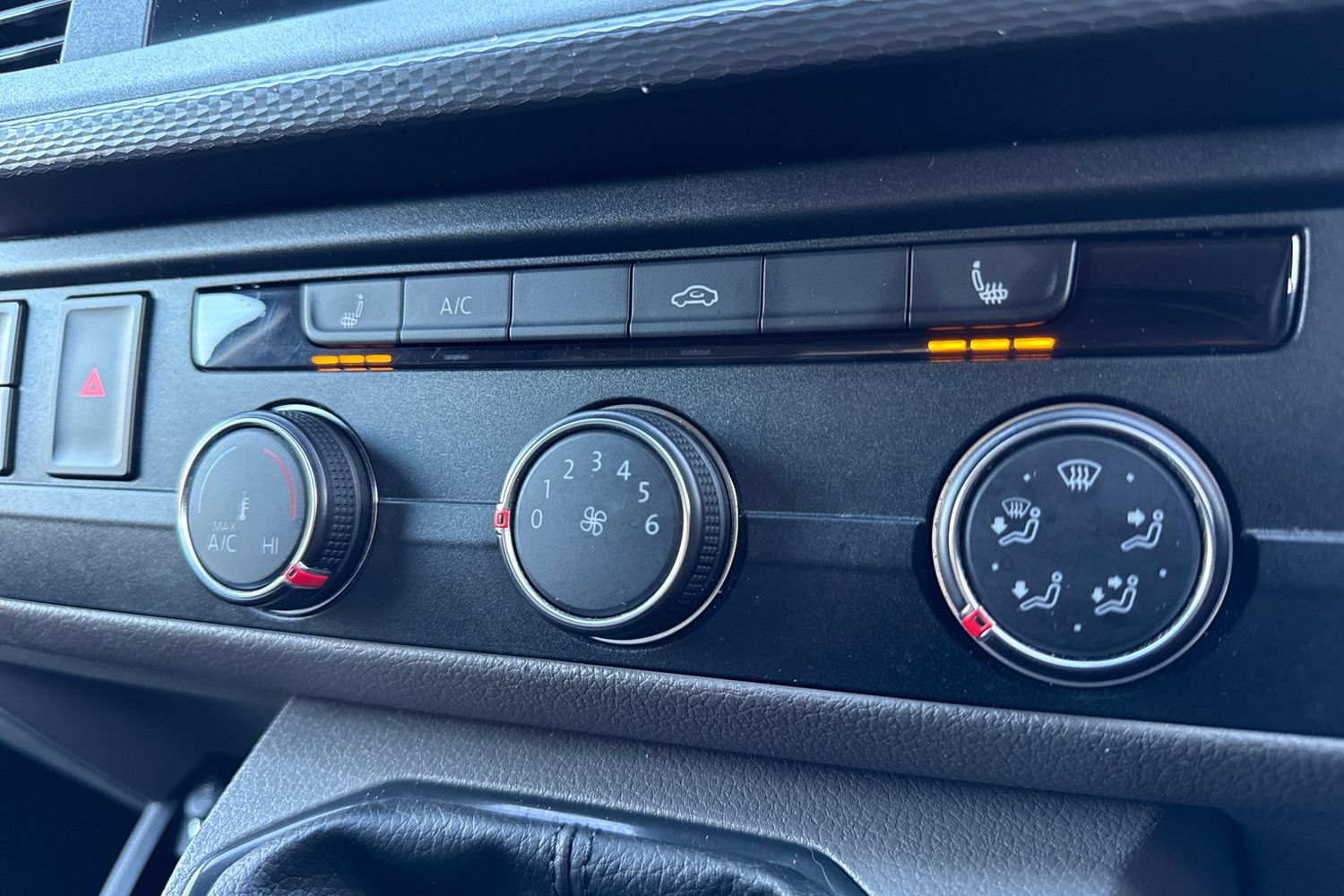 Used Volkswagen Transporter 2024 for sale - 77052196: Photo 22