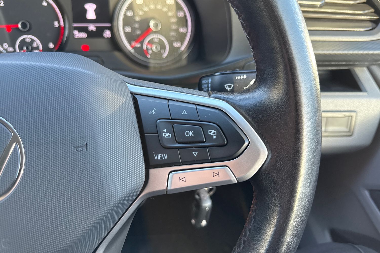 Used Volkswagen Transporter 2024 for sale - 77052196: Photo 33