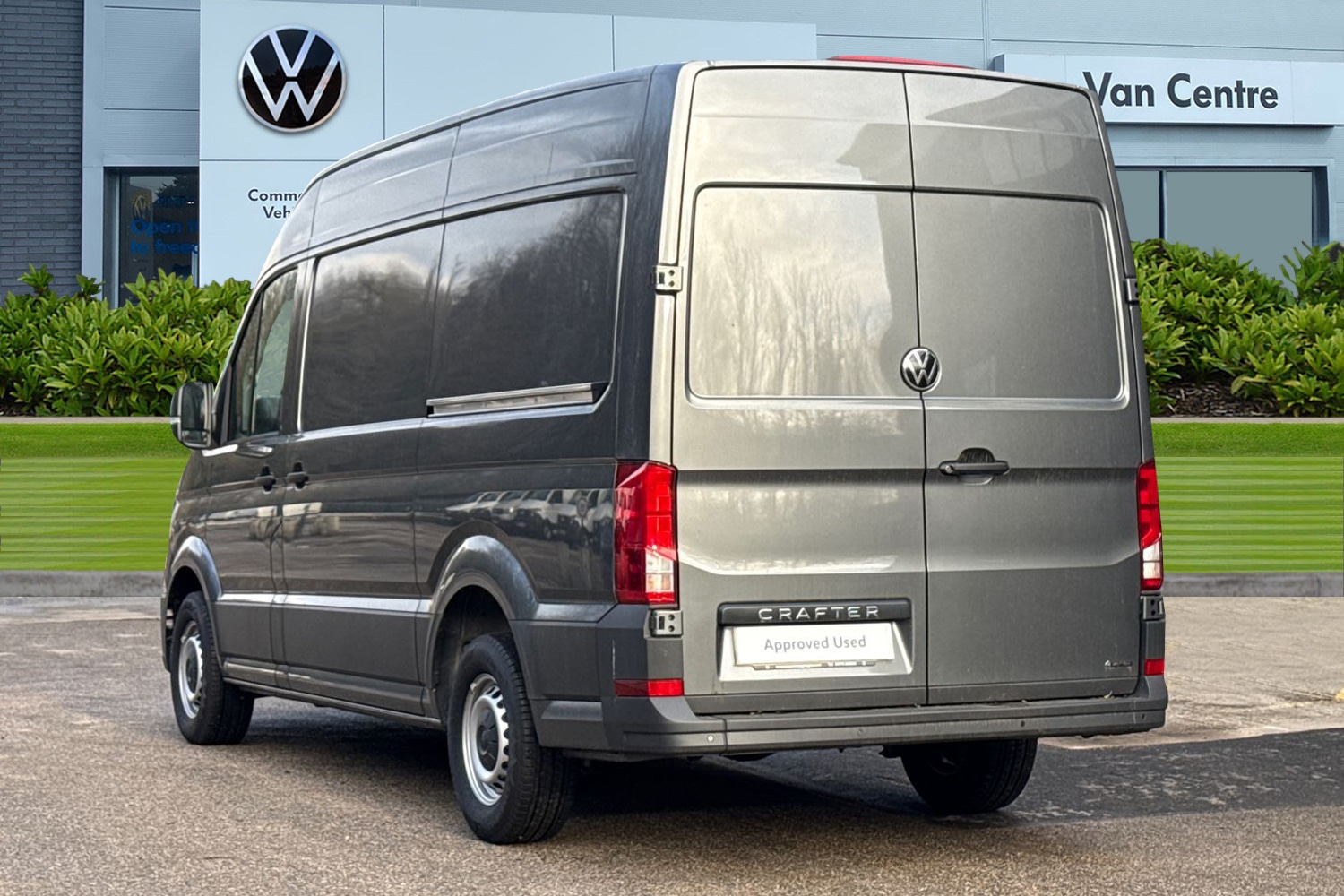 Used Volkswagen Crafter 2025 for sale - 77435977: Photo 2