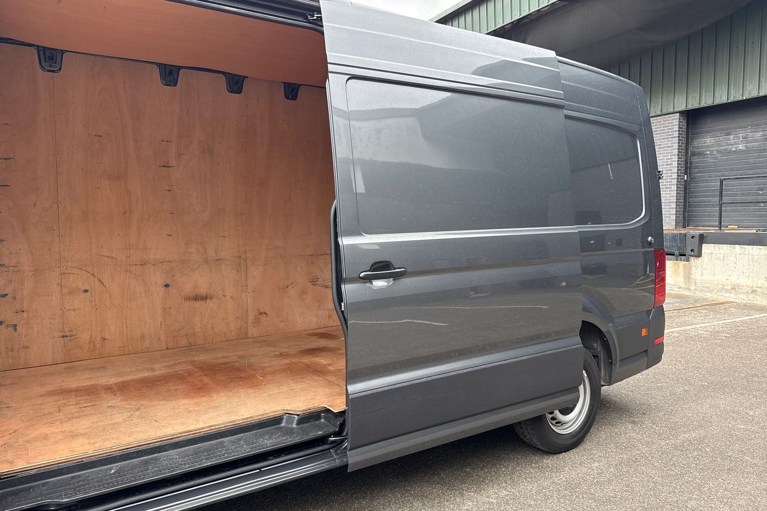 Used Volkswagen Crafter 2024 for sale - 77872612: Photo 30
