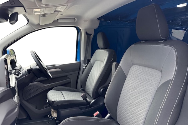 Used Volkswagen Transporter 2025 for sale - 76232592: Photo 15
