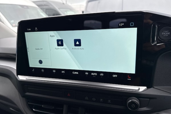 Used Volkswagen Transporter 2025 for sale - 76232592: Photo 30