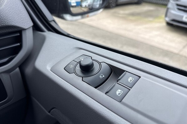 Used Volkswagen Transporter 2025 for sale - 76263937: Photo 20