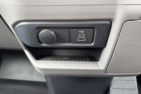 Used Volkswagen Transporter 2025 for sale - 76263937: Photo 27