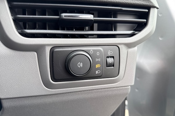 Used Volkswagen Transporter 2025 for sale - 76263937: Photo 35