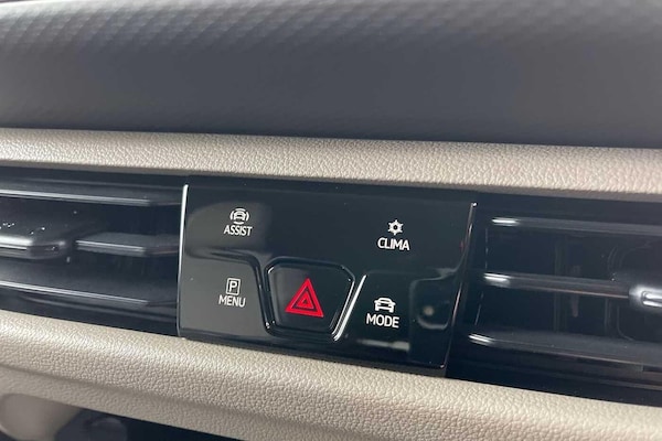 Used Volkswagen California 2024 for sale - 76171138: Photo 35