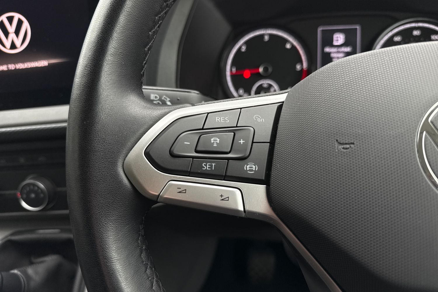 Used Volkswagen Transporter 2024 for sale - 77872688: Photo 34