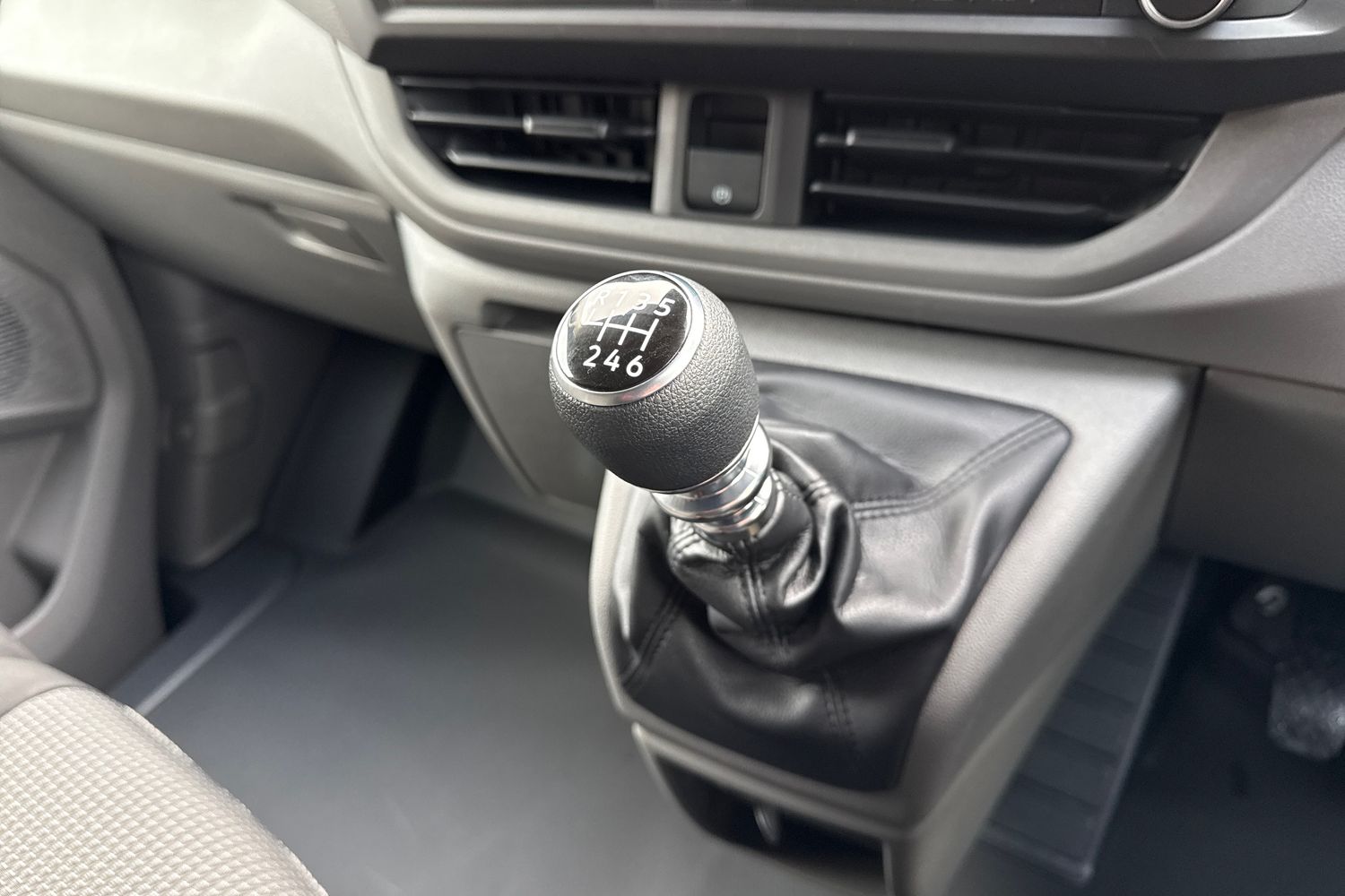 Used Volkswagen Transporter 2025 for sale - 76758383: Photo 22