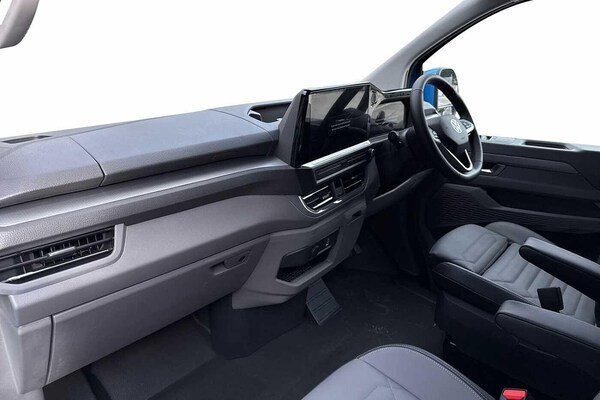 Used Volkswagen Transporter 2025 for sale - 76171224: Photo 2