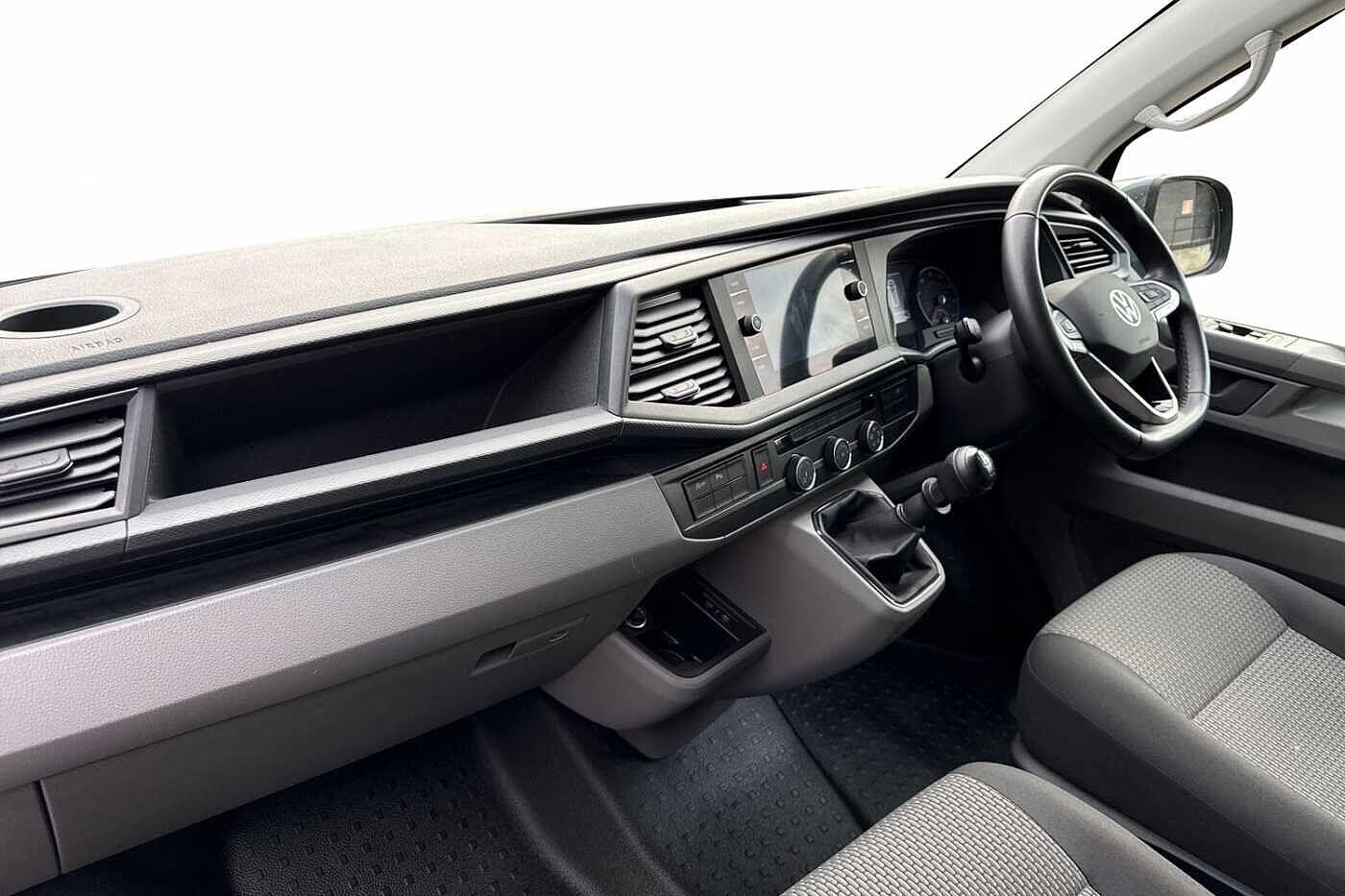 Used Volkswagen Transporter 2024 for sale - 77899324: Photo 2