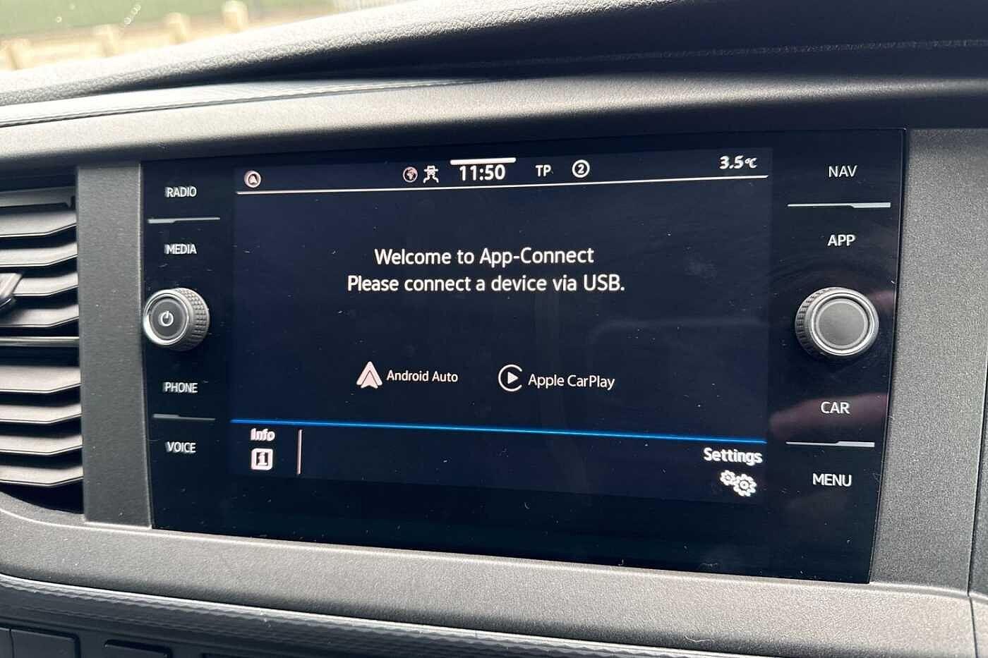 Used Volkswagen Transporter 2024 for sale - 77899324: Photo 33