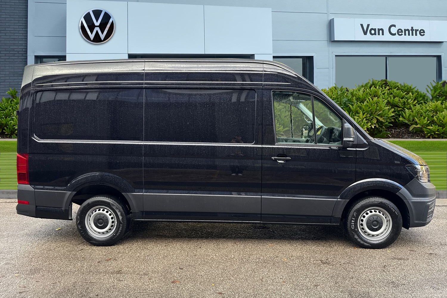 Used Volkswagen Crafter 2025 for sale - 76374701: Photo 3