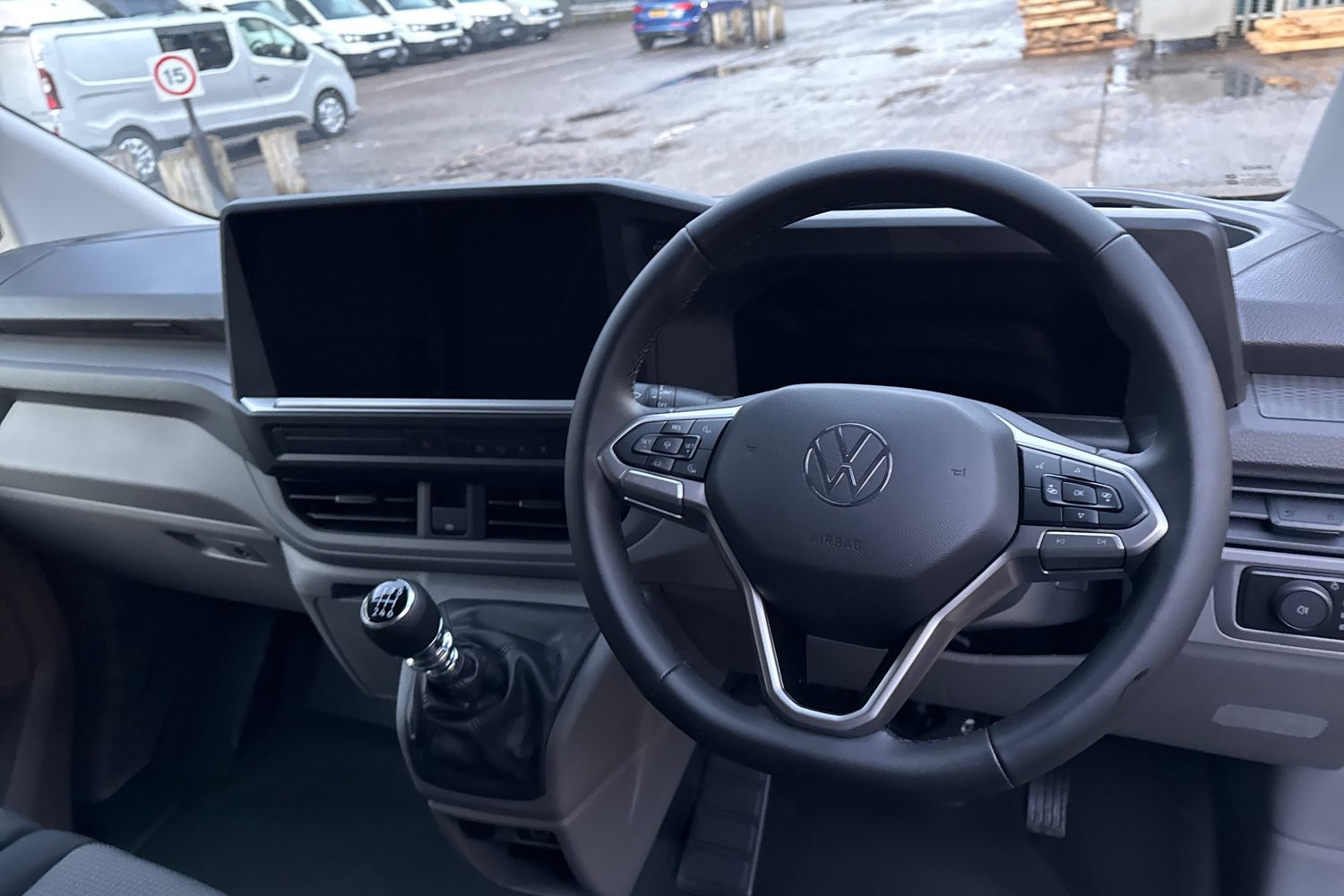 Used Volkswagen Transporter 2025 for sale - 76758393: Photo 17