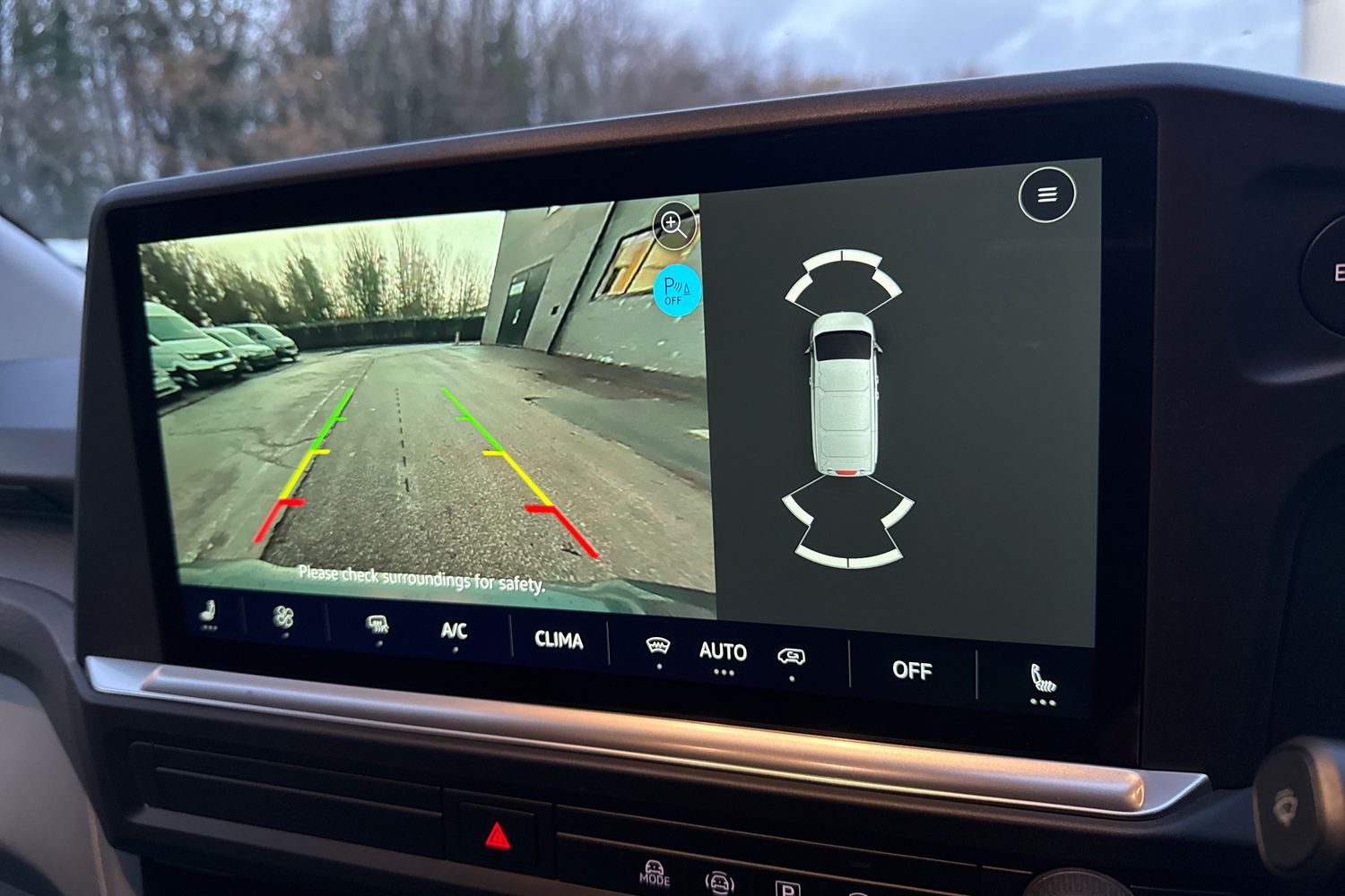 Used Volkswagen Transporter 2025 for sale - 76758393: Photo 38