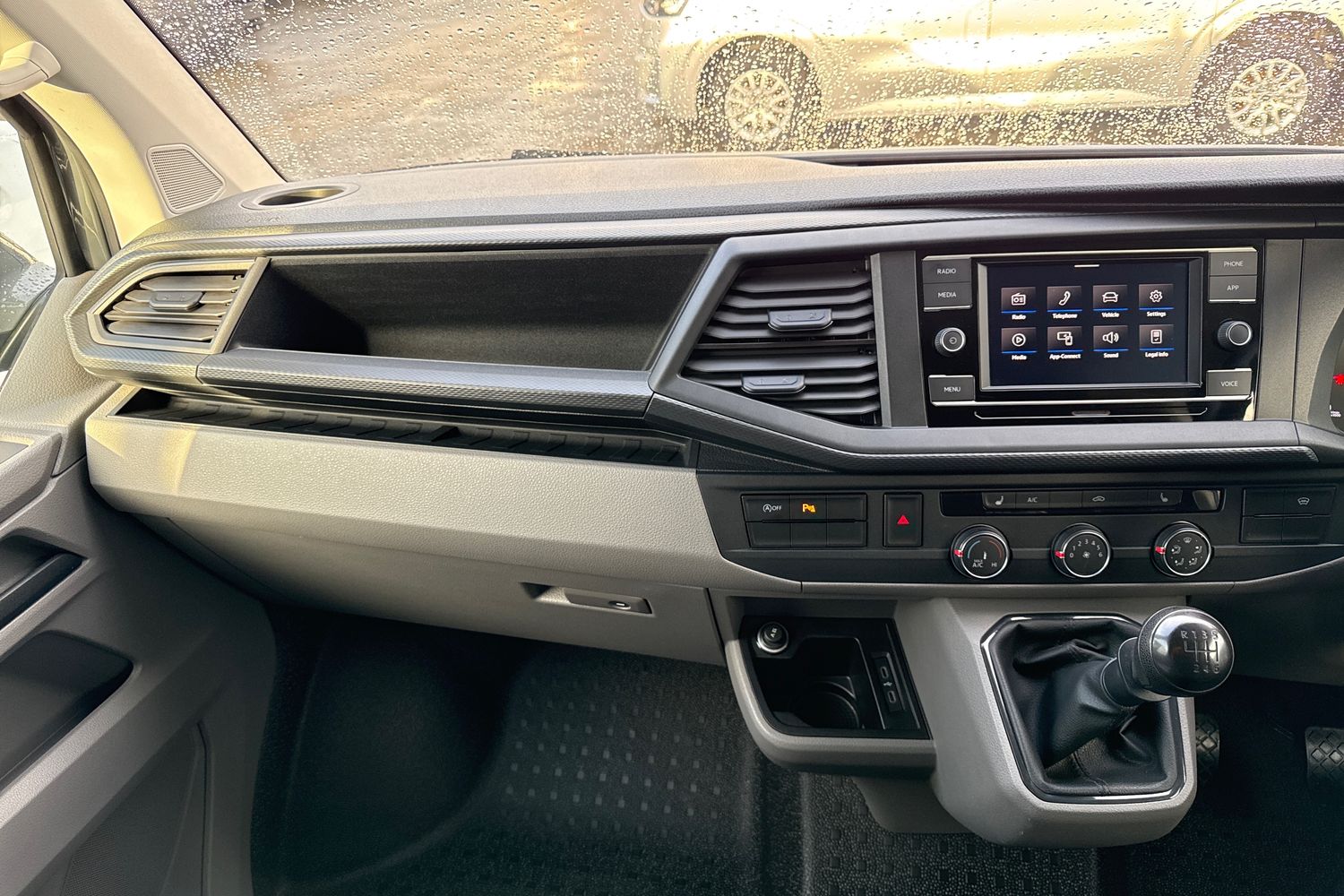 Used Volkswagen Transporter 2020 for sale - 76469340: Photo 20