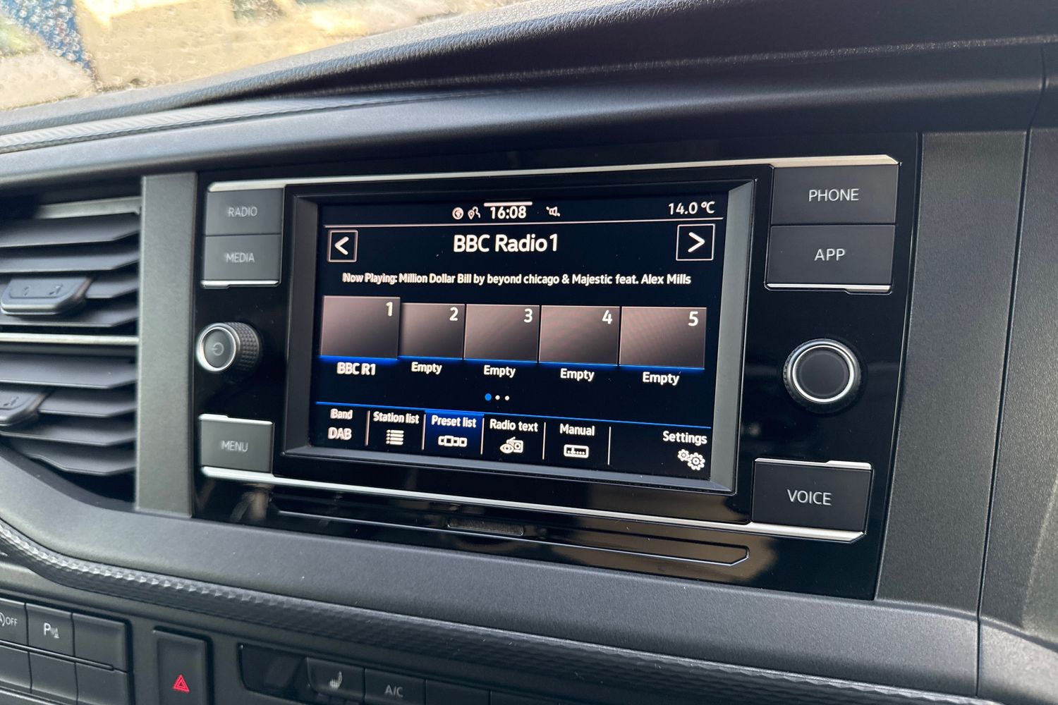 Used Volkswagen Transporter 2020 for sale - 76469340: Photo 31