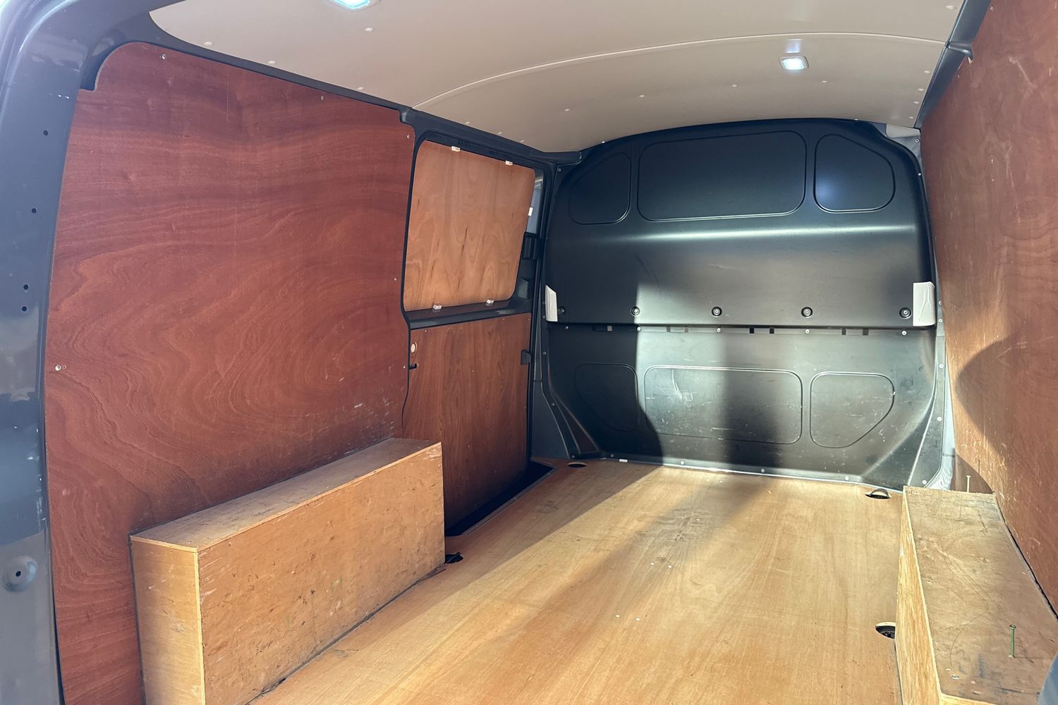 Used Volkswagen Transporter 2020 for sale - 76469340: Photo 40