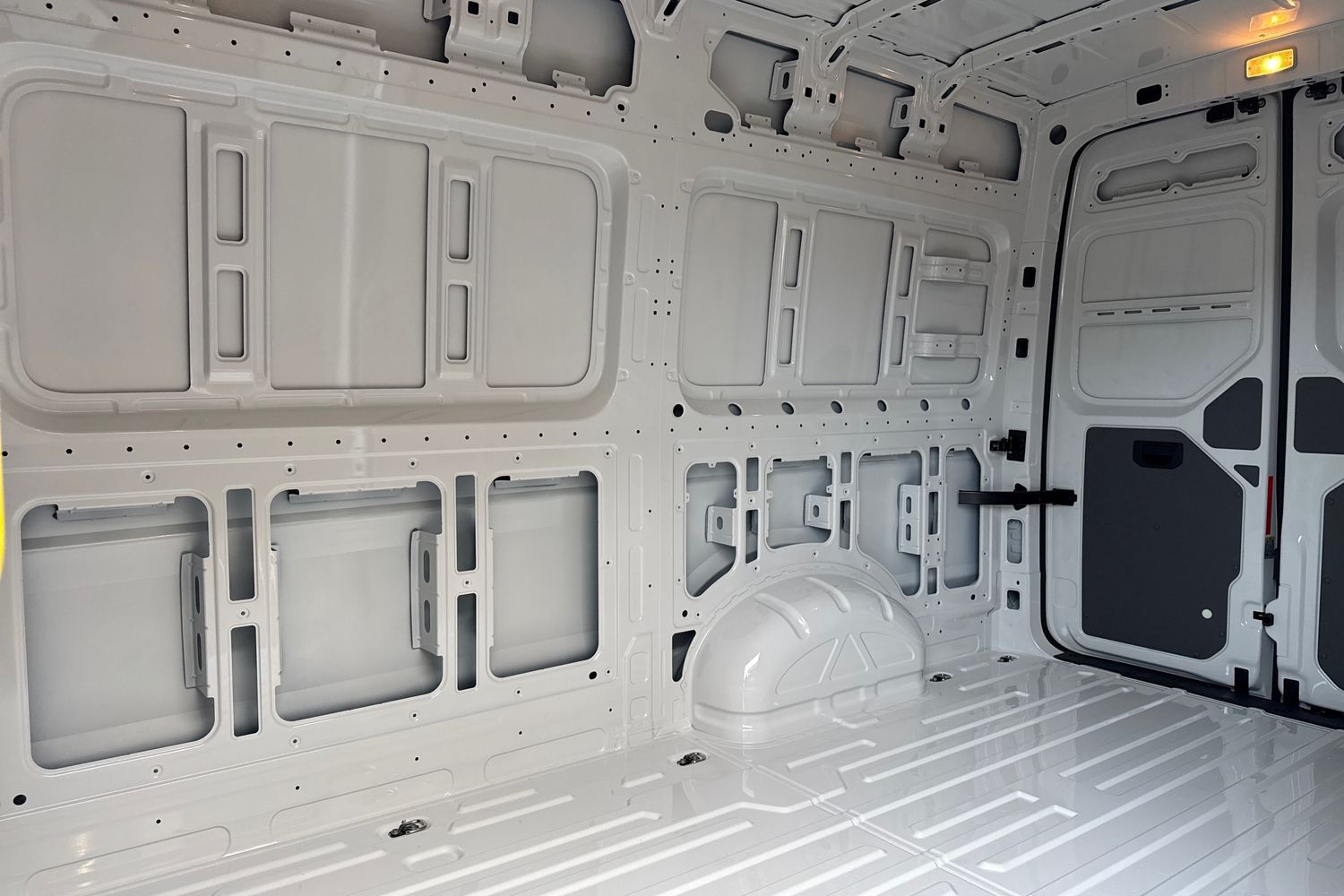 Used Volkswagen Crafter 2025 for sale - 76758365: Photo 18