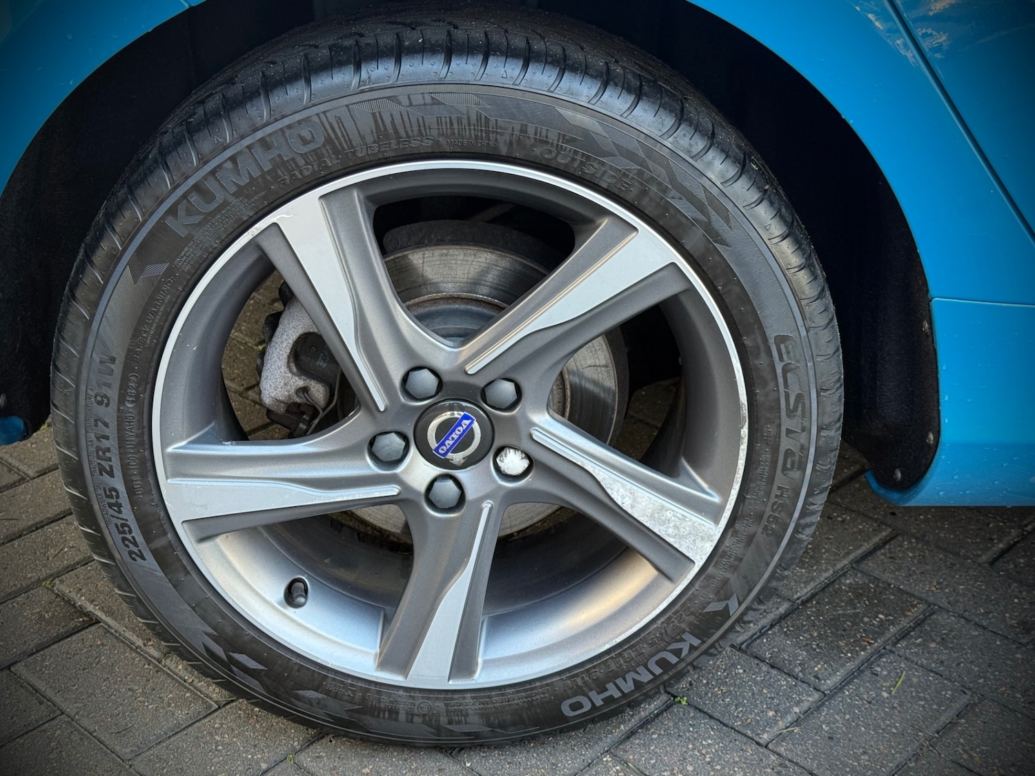 Used Volvo V40 2015 for sale - 77351237: Photo 11