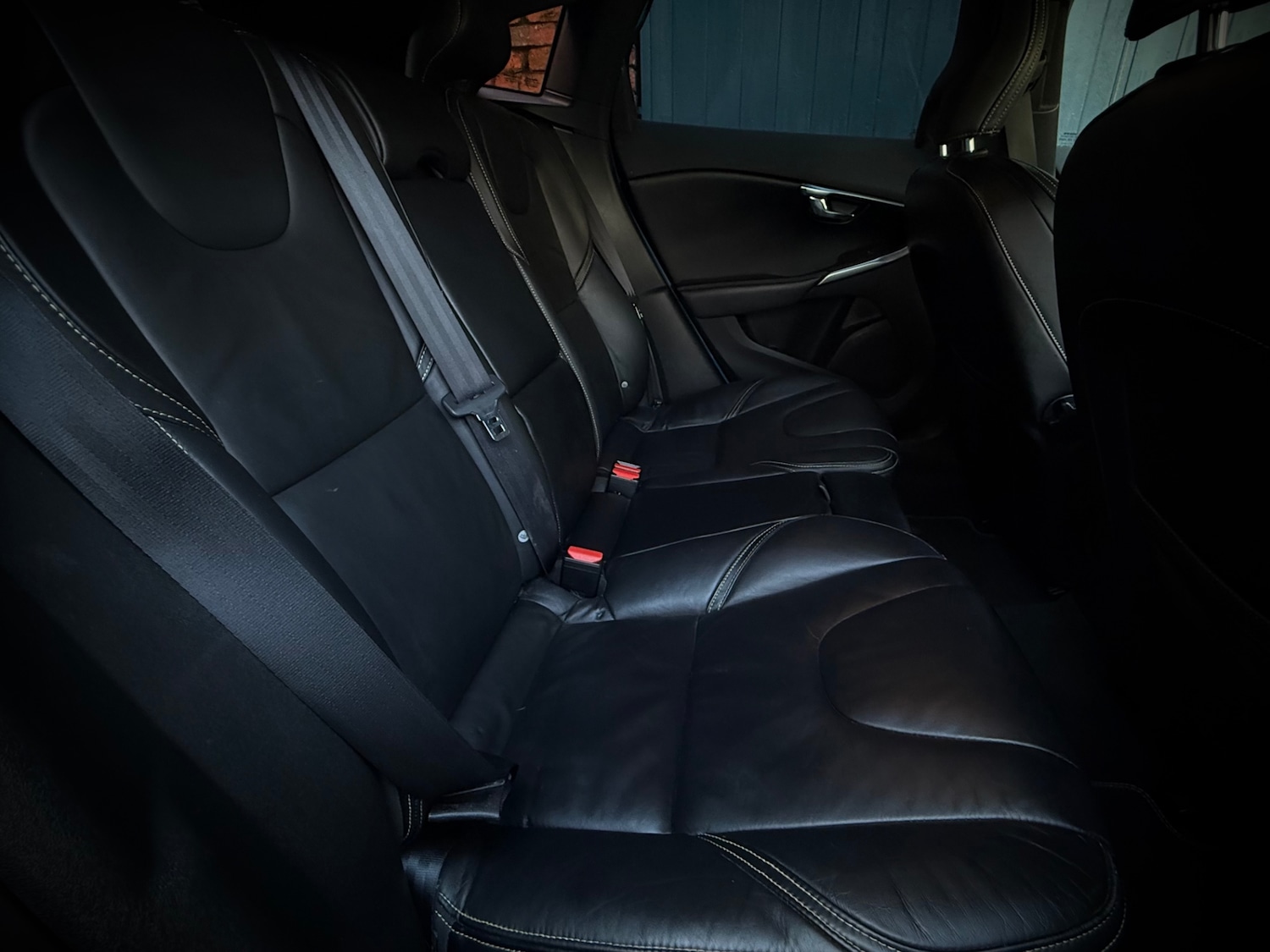 Used Volvo V40 2015 for sale - 77351237: Photo 23