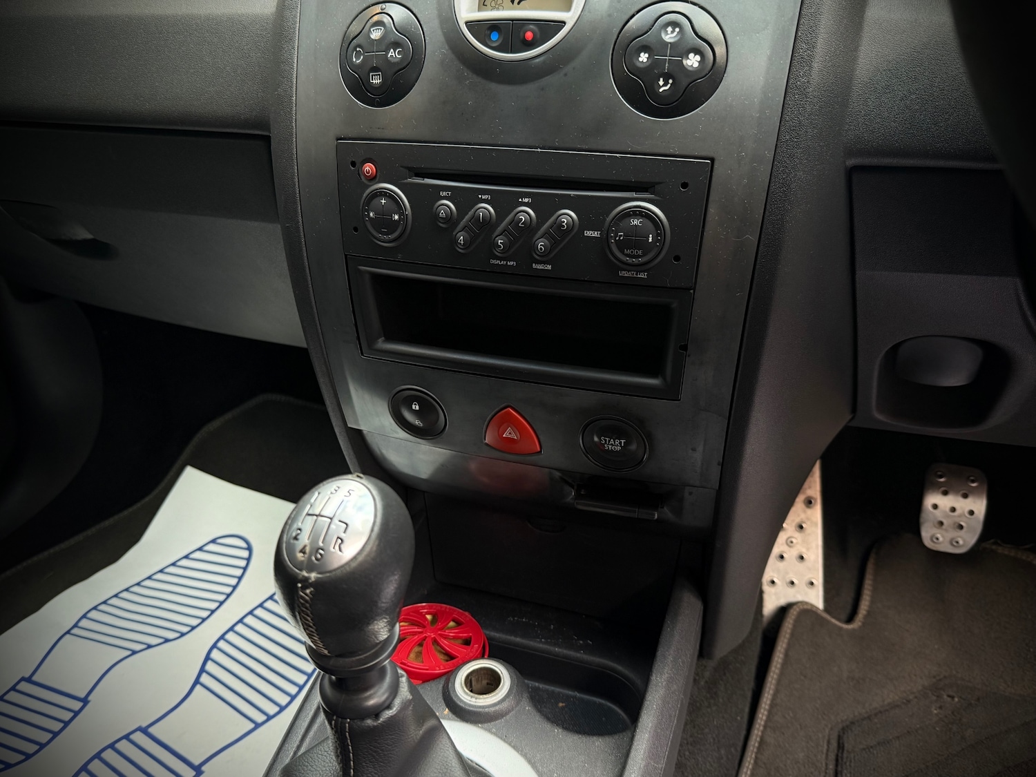 Used Renault Megane 2008 for sale - 78140511: Photo 16