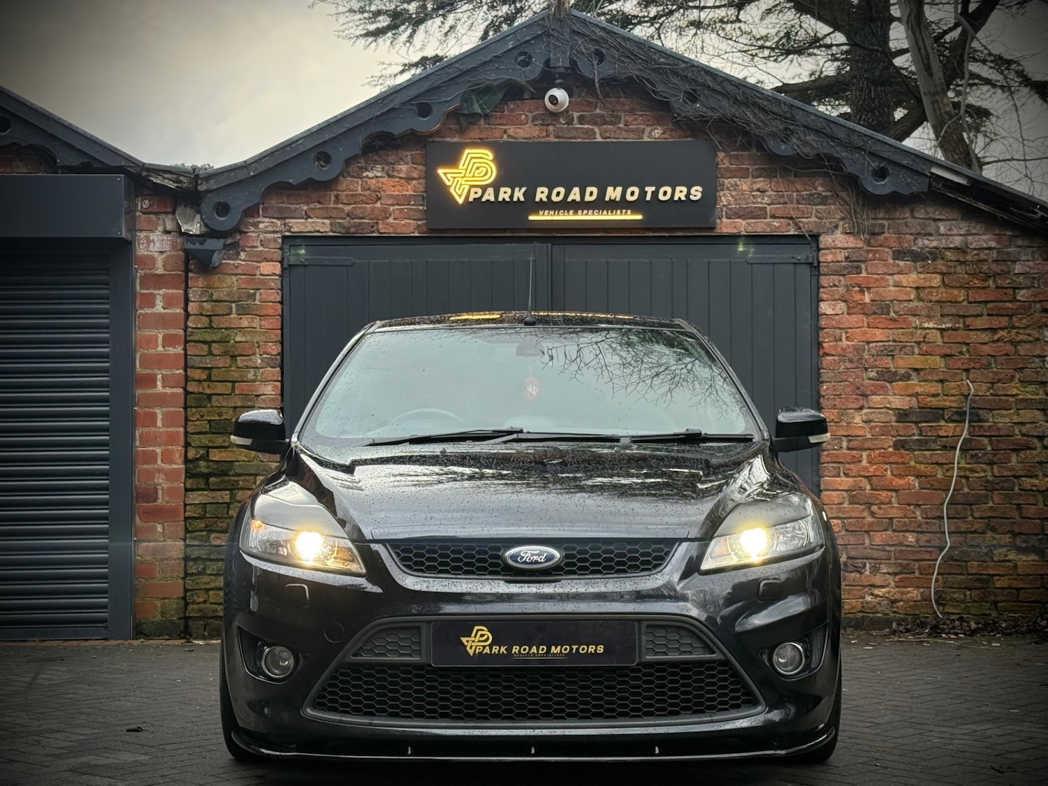 Used Ford Focus 2010 for sale - 77259014: Photo 2