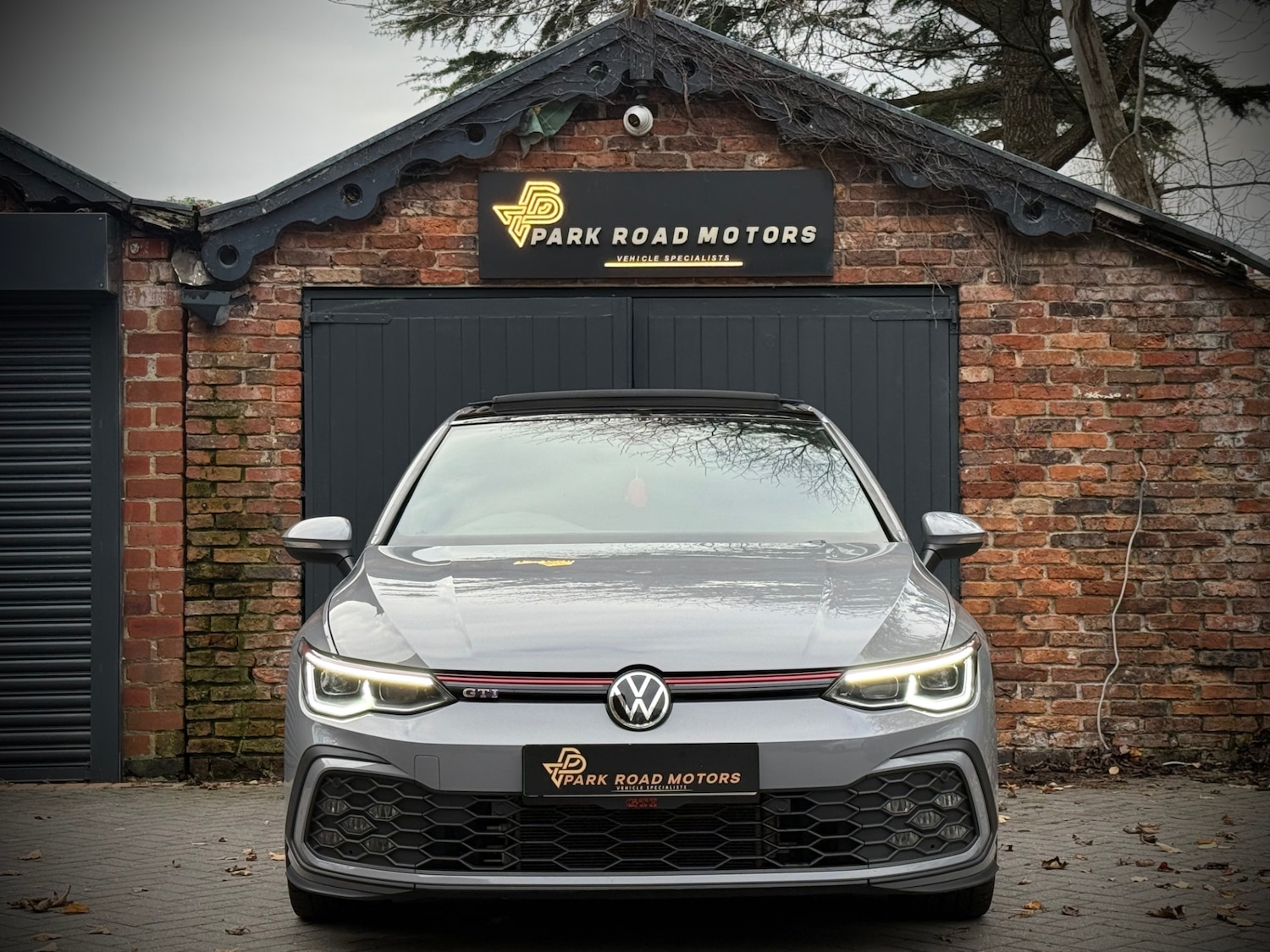 Used Volkswagen Golf 2020 for sale - 76595347: Photo 2