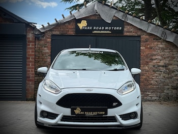 Used Ford Fiesta 2016 for sale - 78641814: Photo