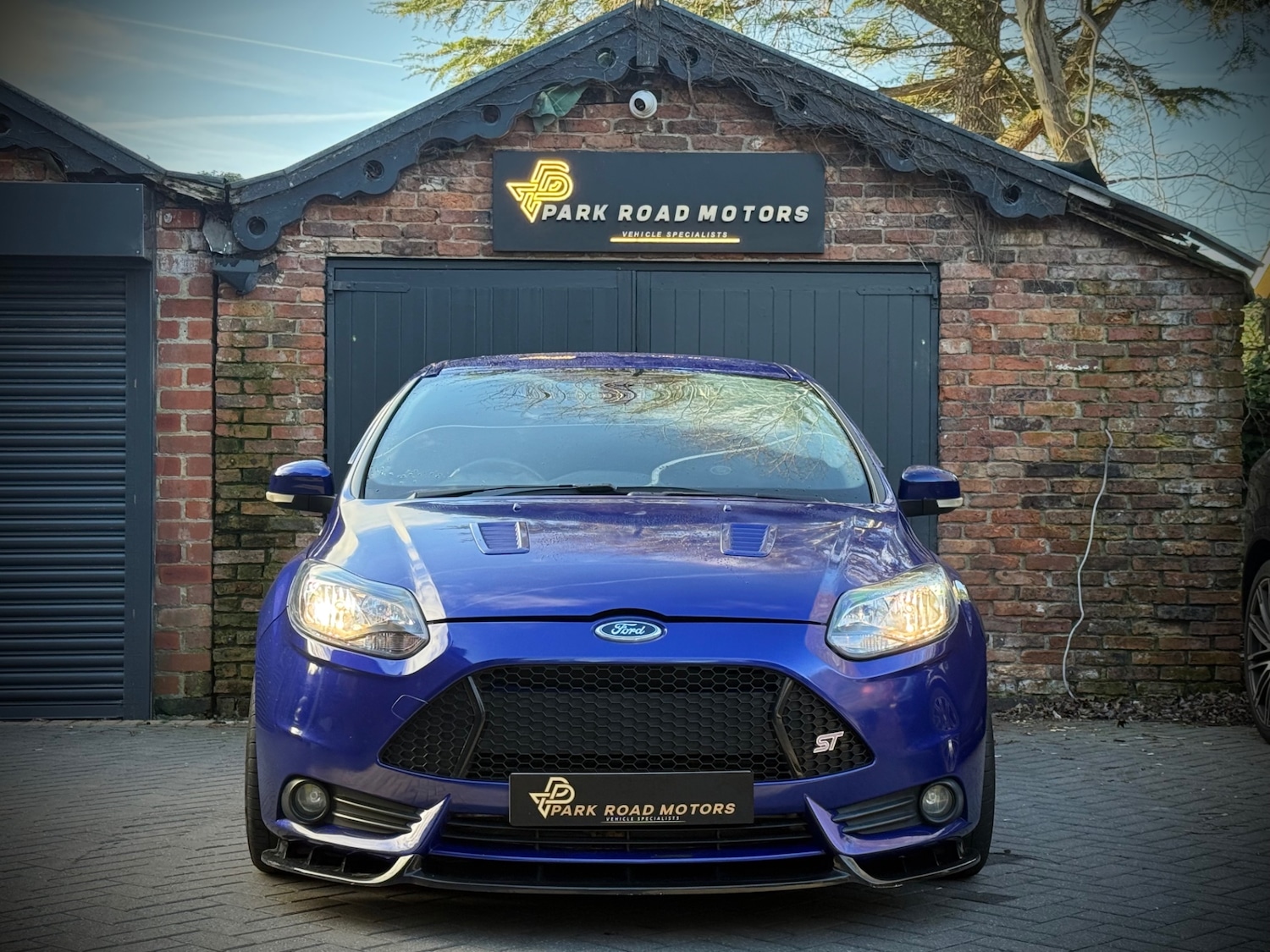 Used Ford Focus 2013 for sale - 77077305: Photo 2