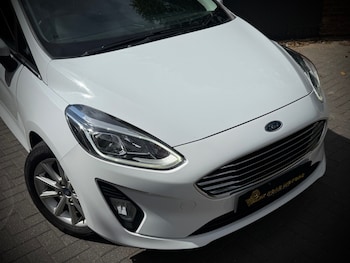 Used Ford Fiesta 2018 for sale - 79457328: Photo