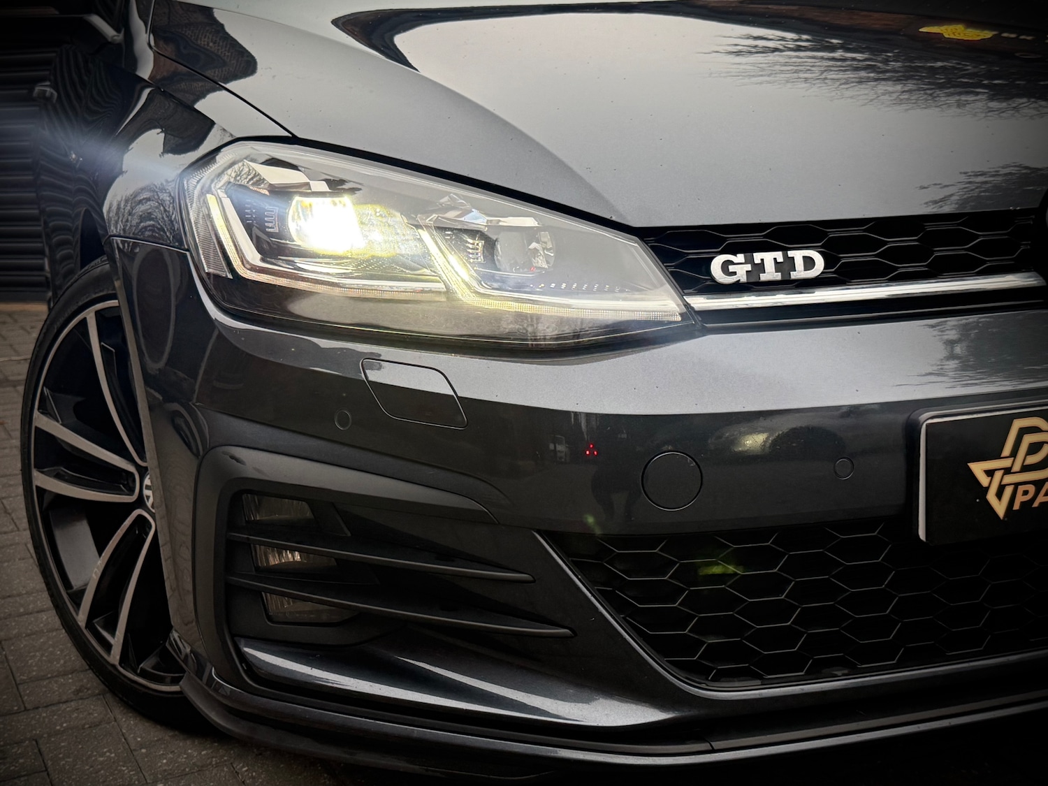 Used Volkswagen Golf 2017 for sale - 76506252: Photo 5