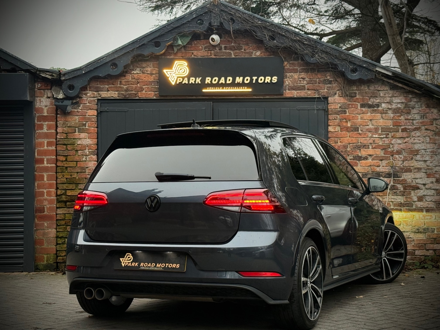 Used Volkswagen Golf 2017 for sale - 76506252: Photo 8