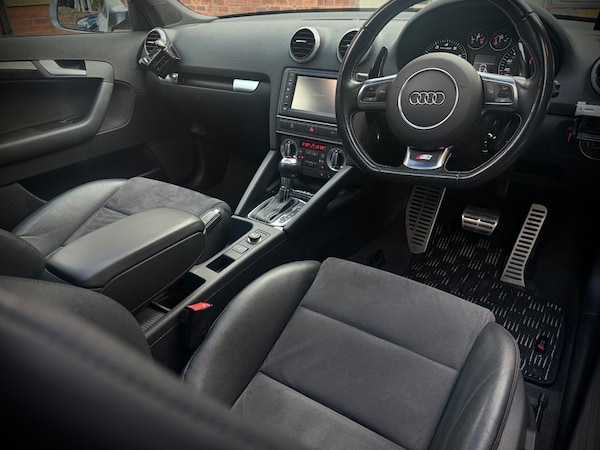 Used Audi S3 2010 for sale - 76182237: Photo 13